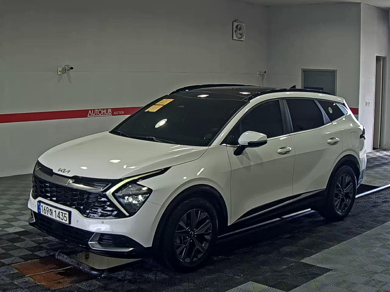 2022 - kia sportage