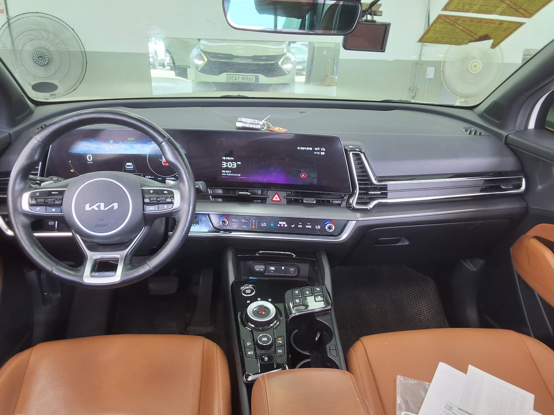 2022 - kia sportage