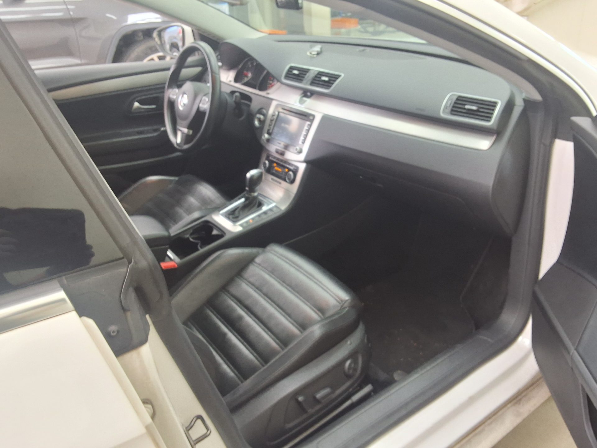 2011 - volkswagen cc
