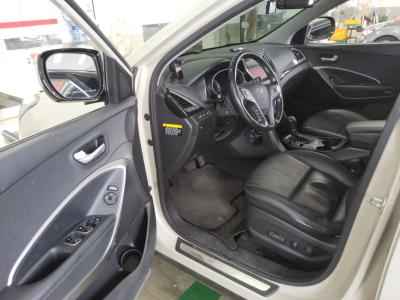 هيونداي سانتافي (Dm) ديزل R2.0 دفع ثنائي بريميوم 2013 بريميوم