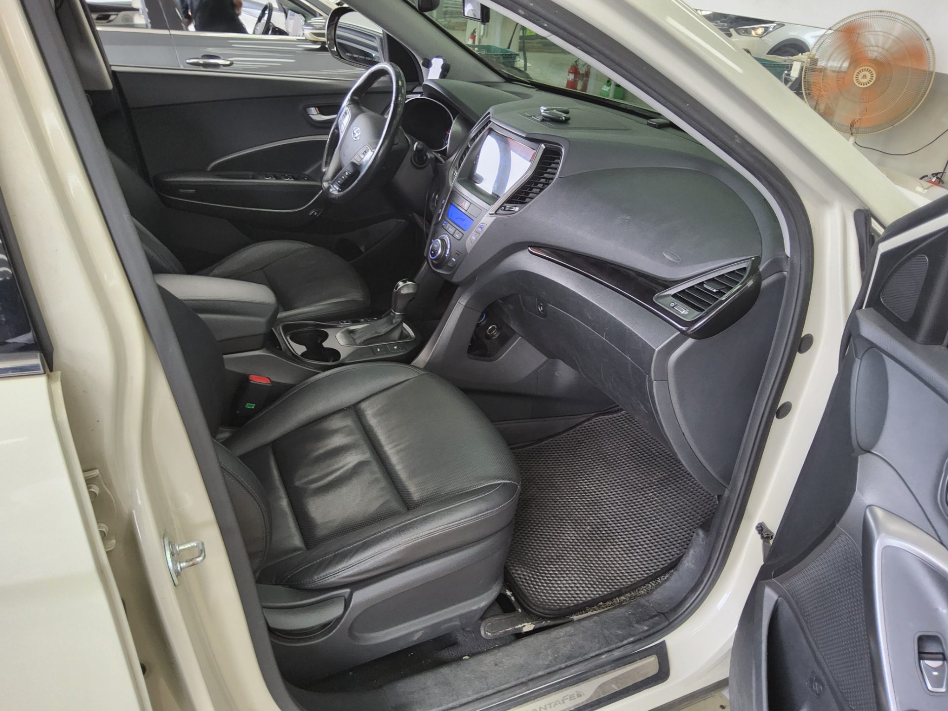 2013 - hyundai santa fe