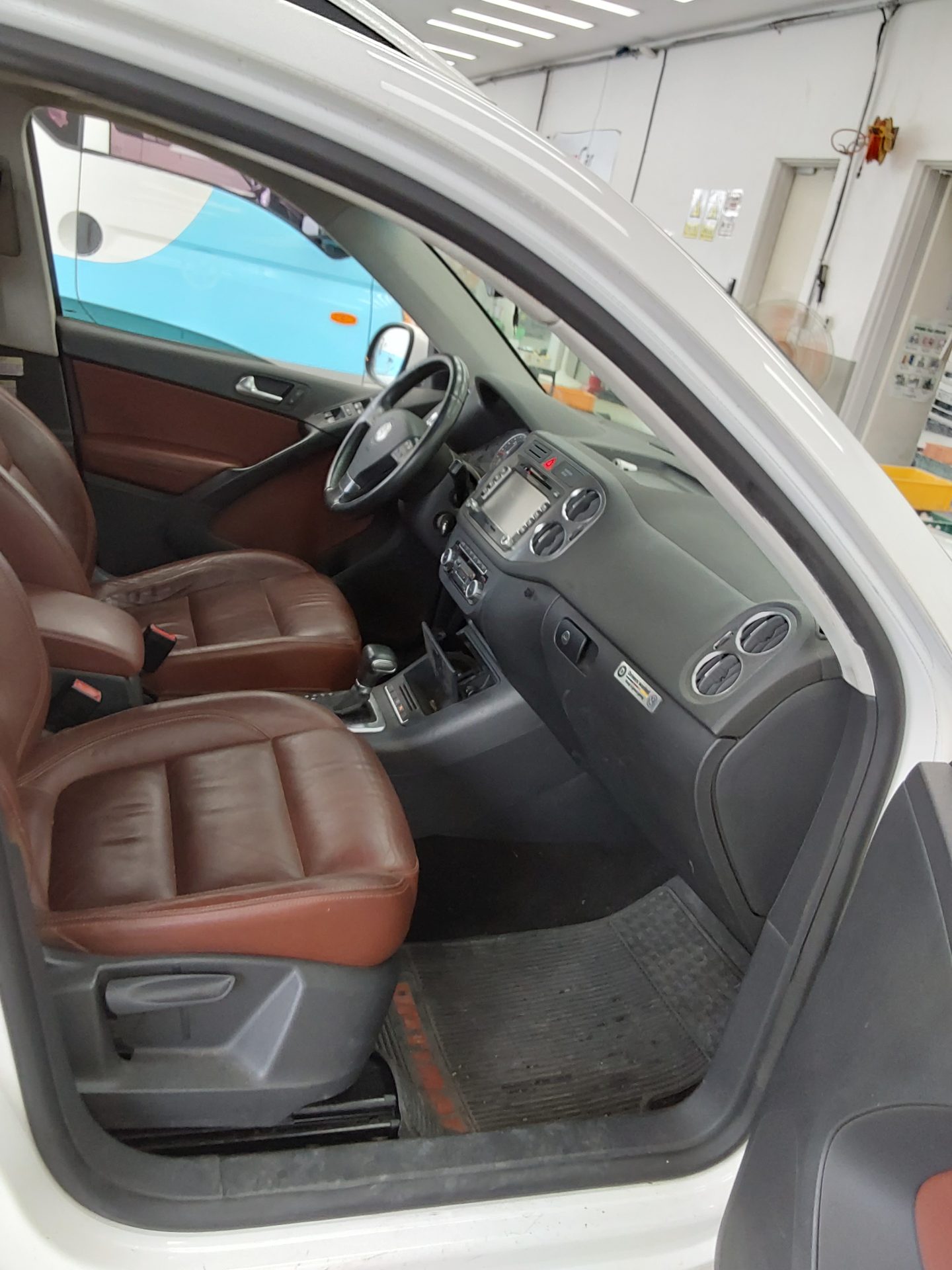 2010 - volkswagen tiguan