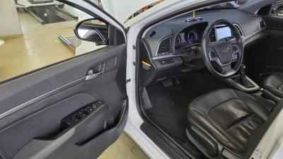 هيونداي أفانتي Ad 1.6 ديزل Smart Special 2016 AD SMART SPECIAL