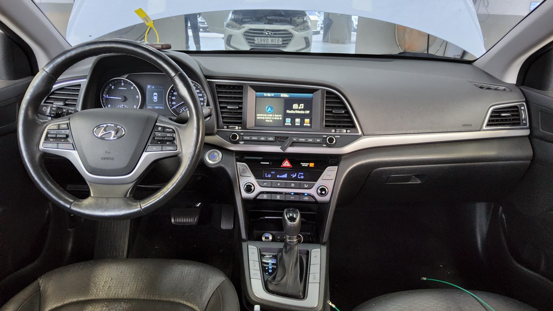 2016 - hyundai avante