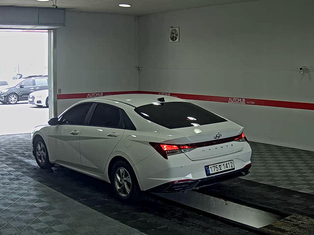 2023 - hyundai avante