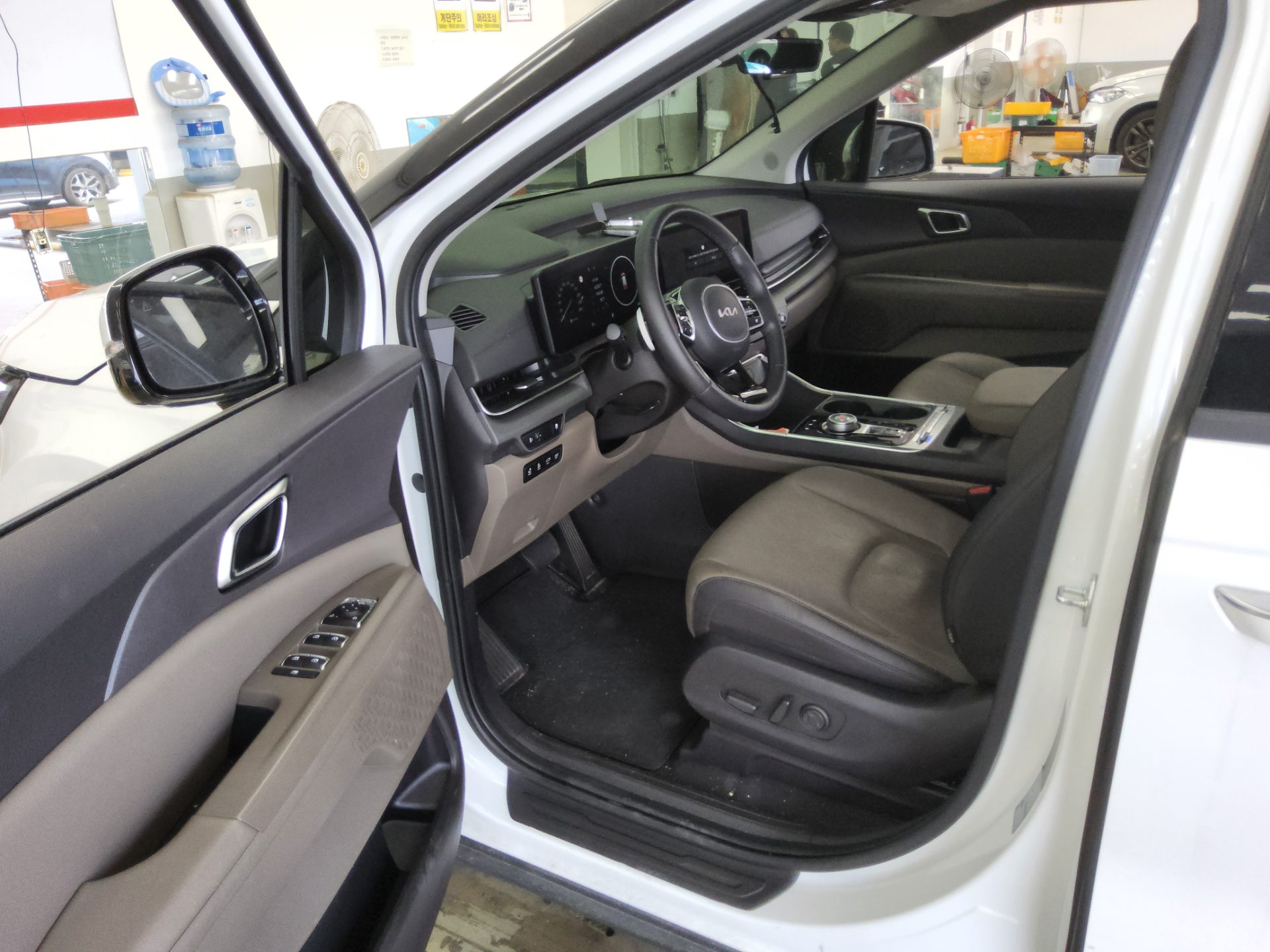 2024 - kia carnival