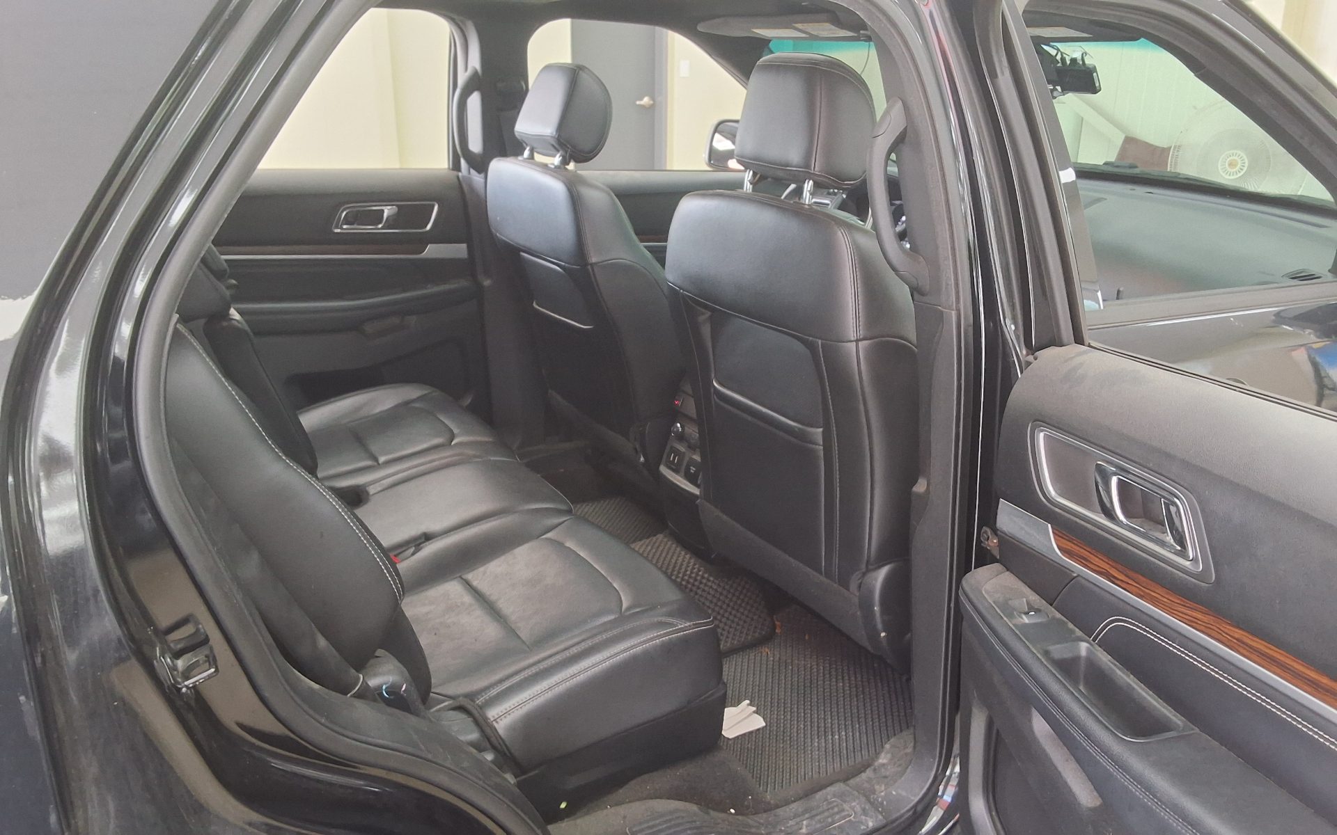 2017 - ford explorer