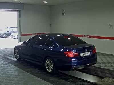 بي إم دبليو 5 Series (6Th Gen) 520D M Aerodynamic 2016 520d