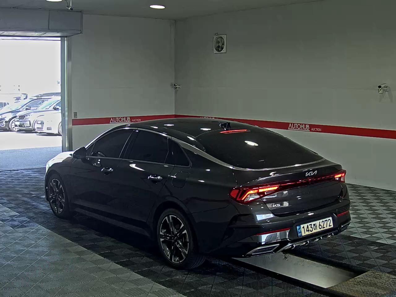 2023 - kia k5