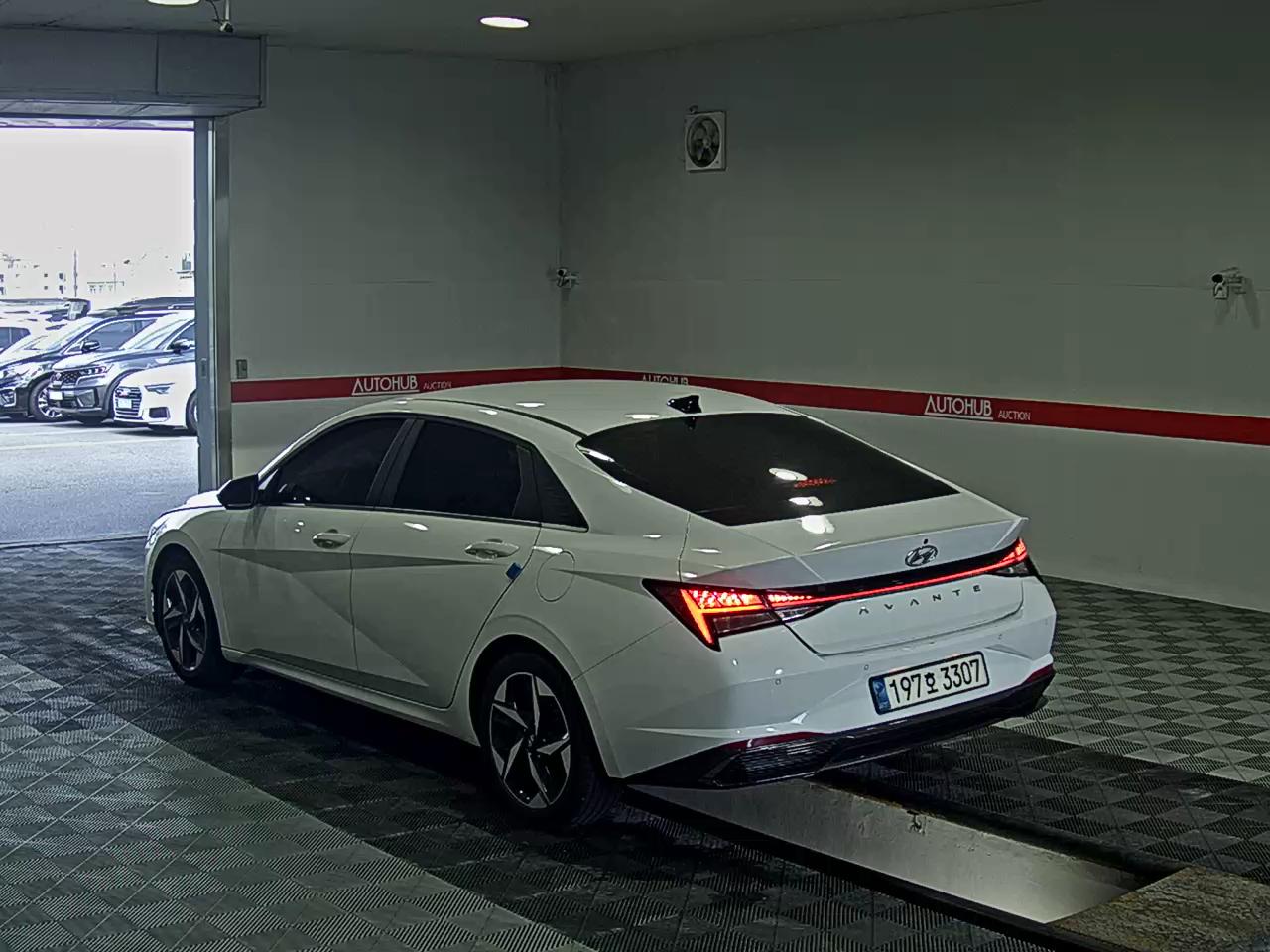 2023 - hyundai avante