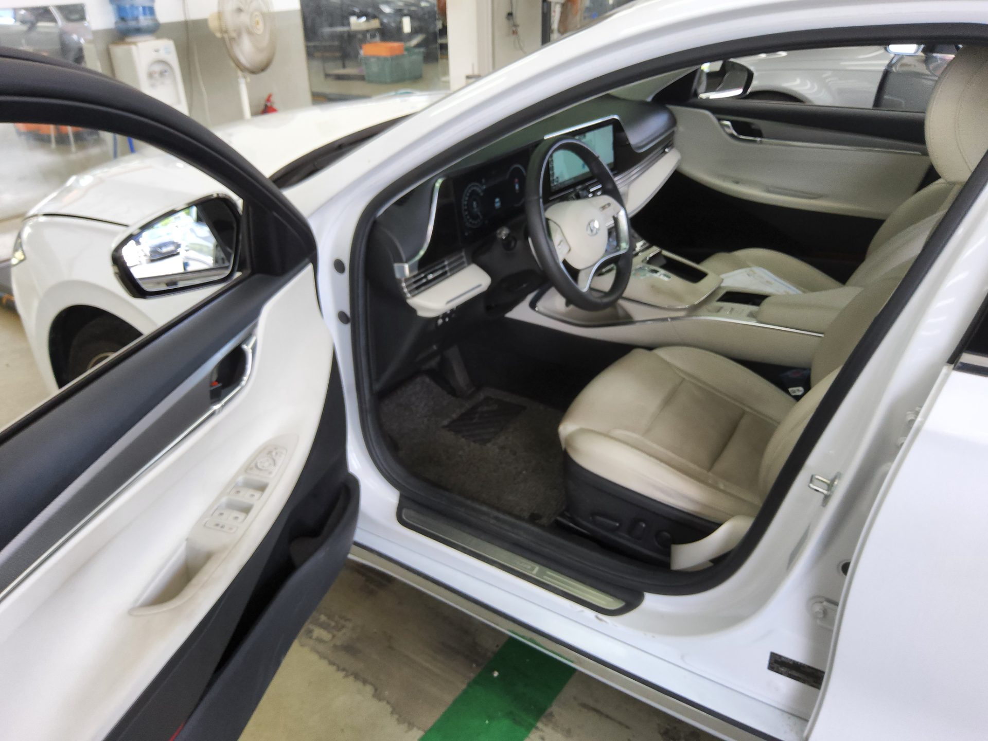 2023 - hyundai grandeur