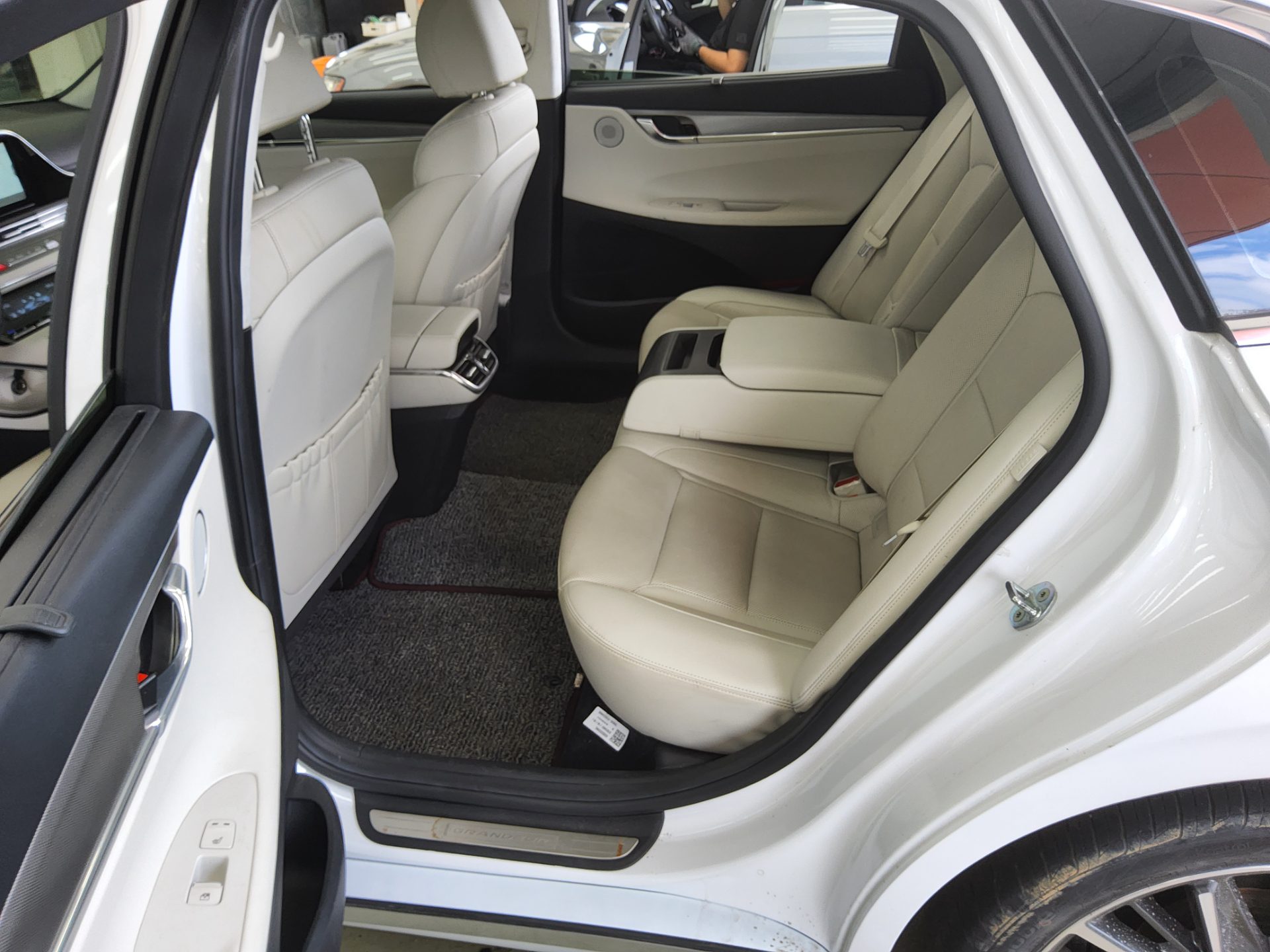 2023 - hyundai grandeur