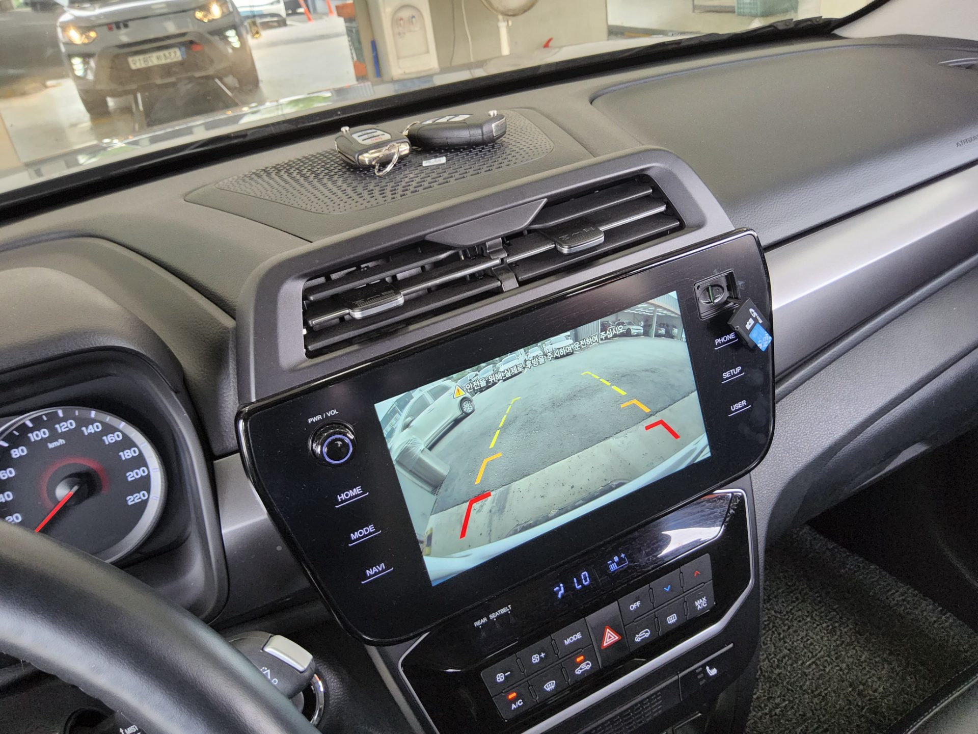 2024 - ssangyong tivoli