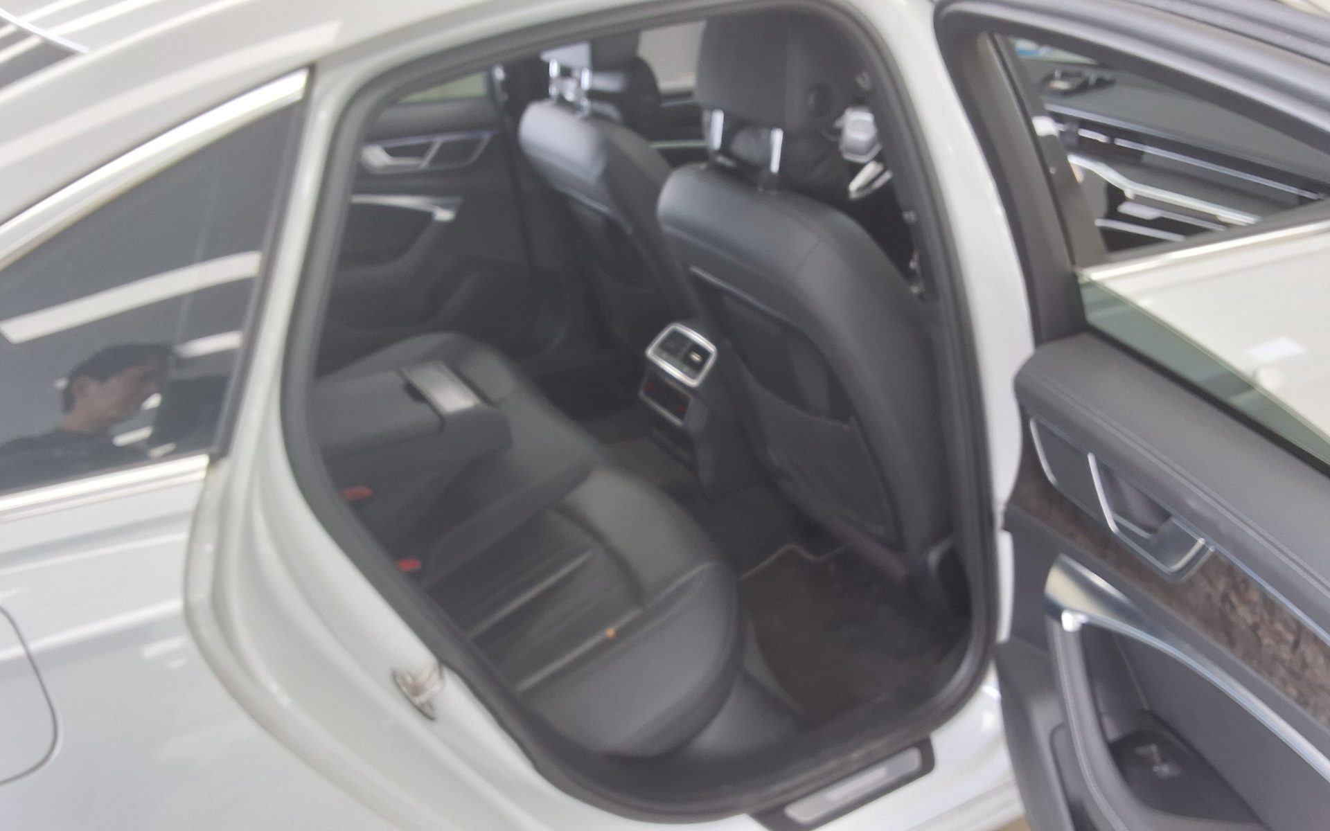 2021 - audi a6
