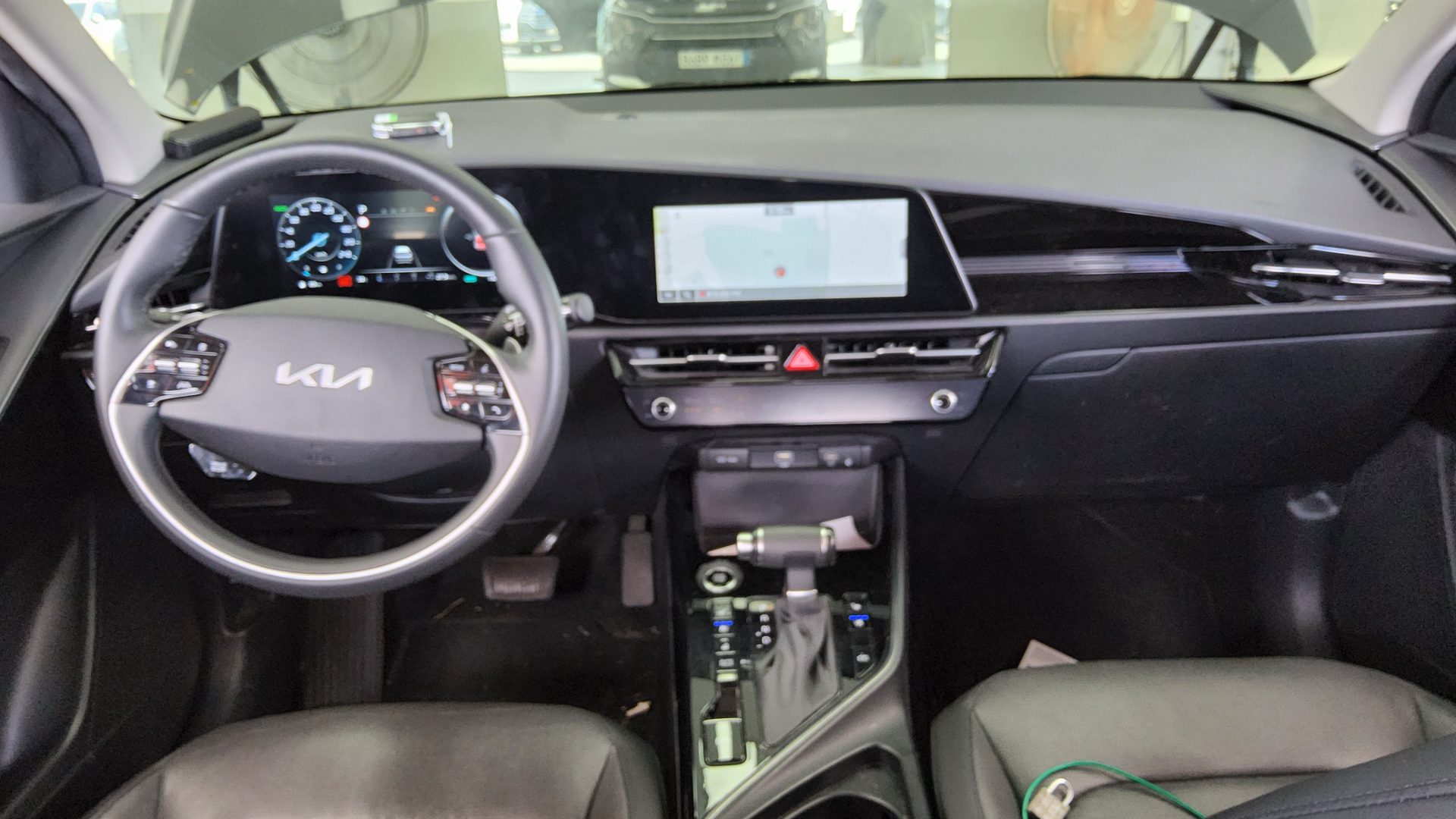 2022 - kia niro