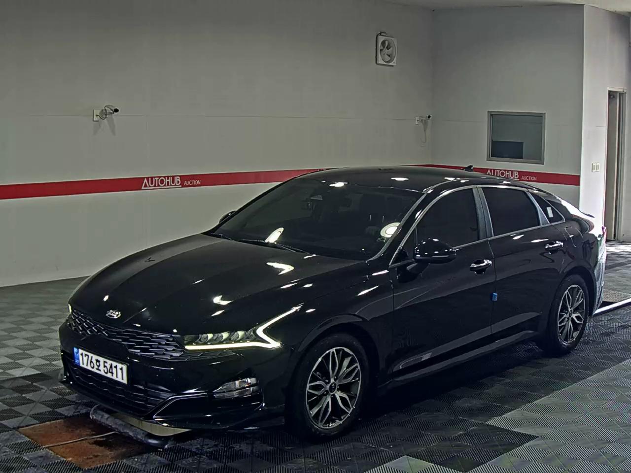 2021 - kia k5