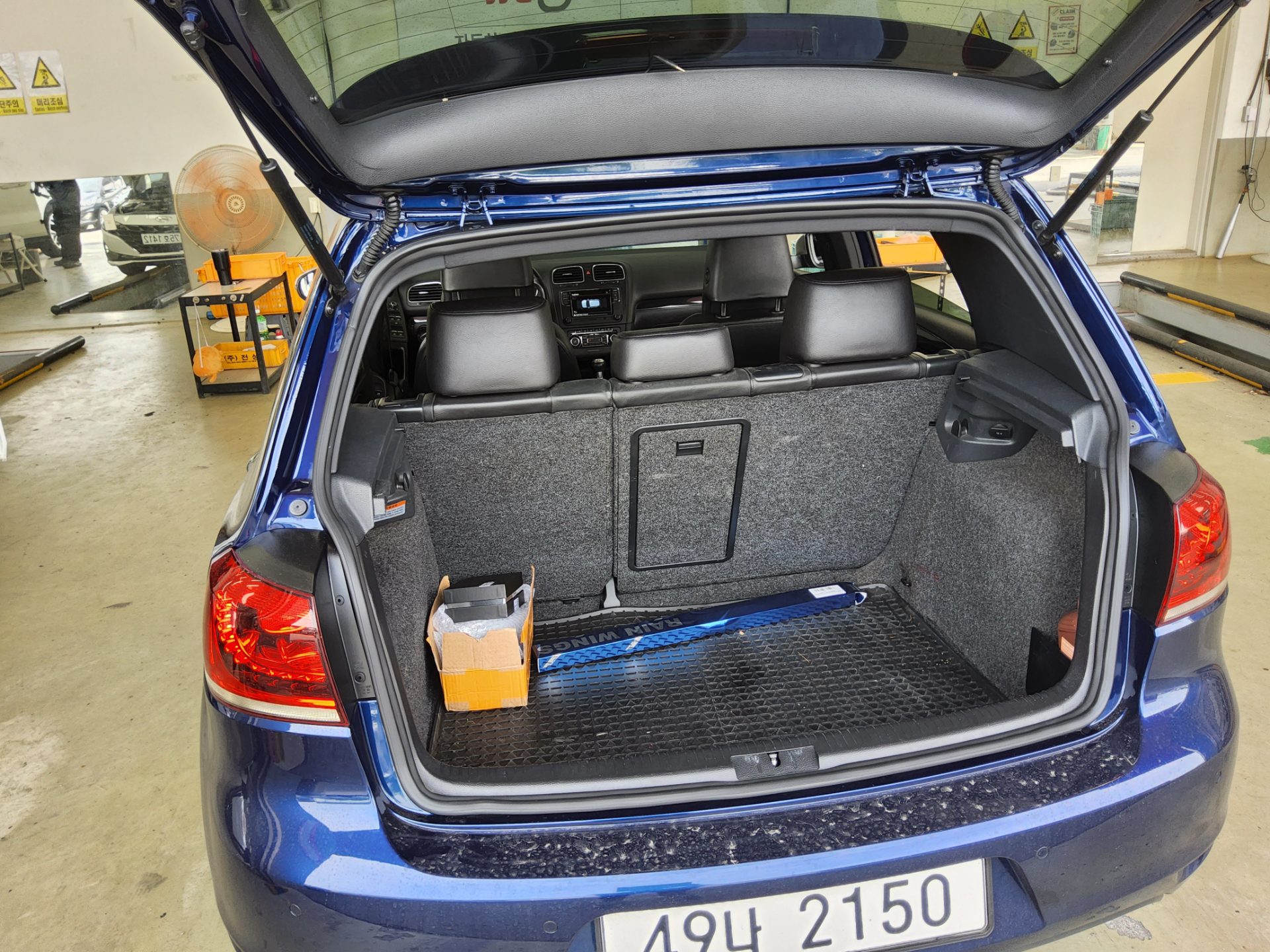 2012 - volkswagen golf