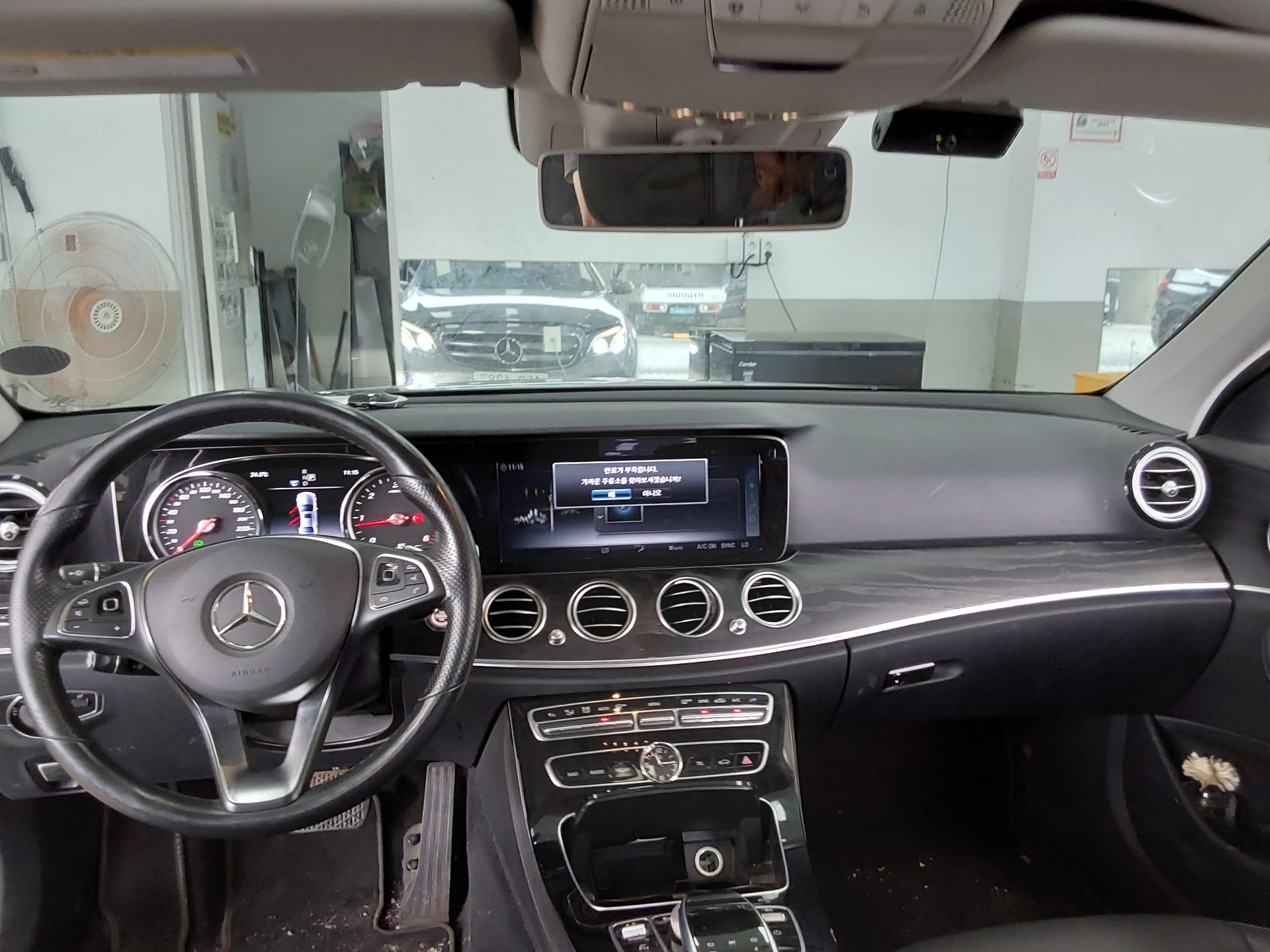 2017 - mercedes-benz e220d