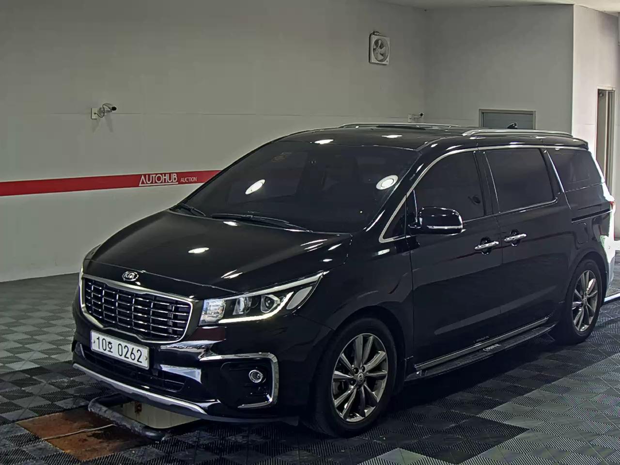 2019 - kia carnival