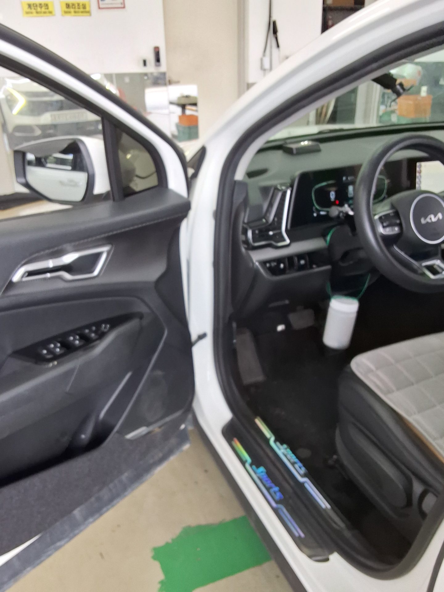 2022 - kia sportage