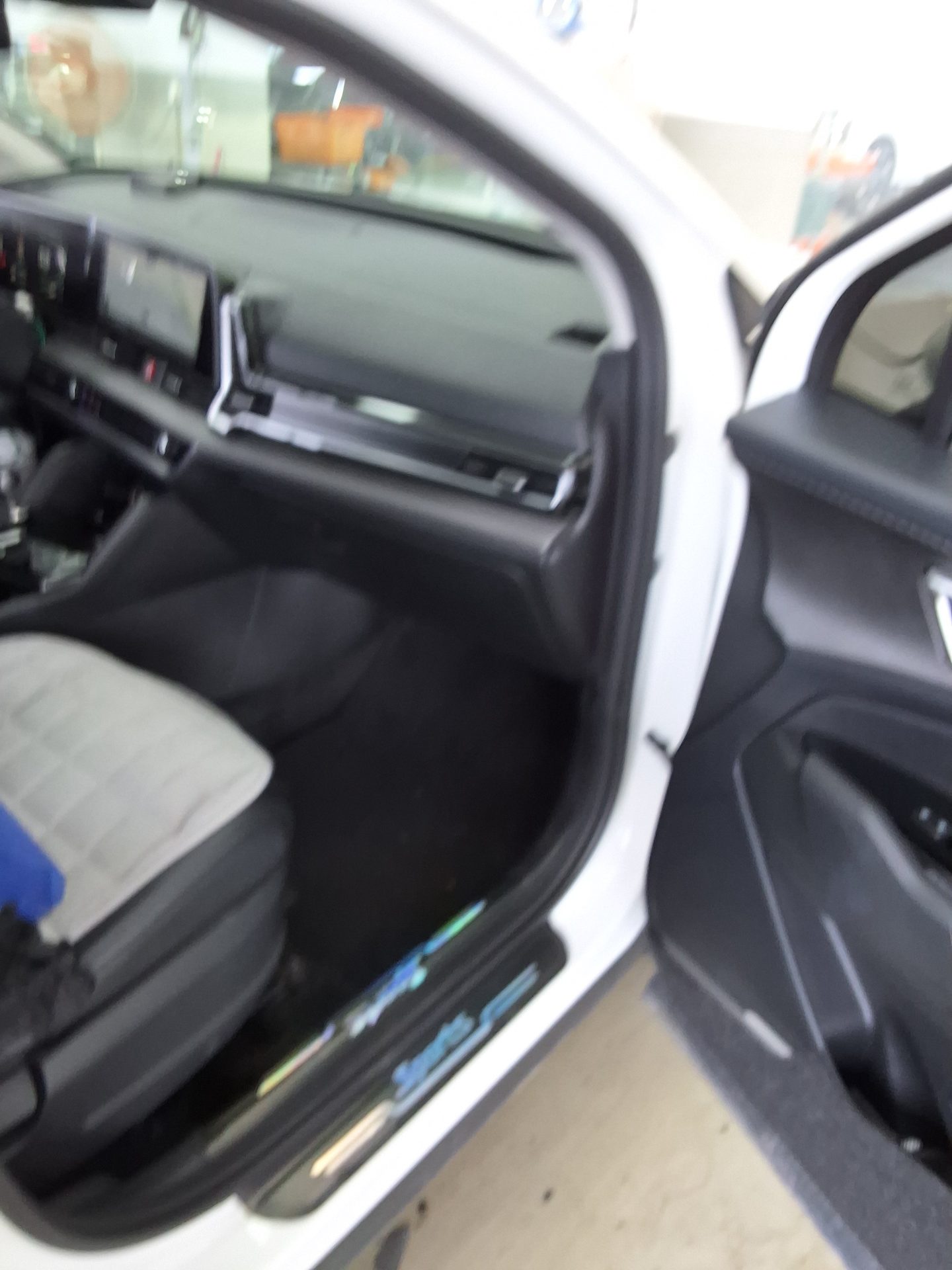 2022 - kia sportage