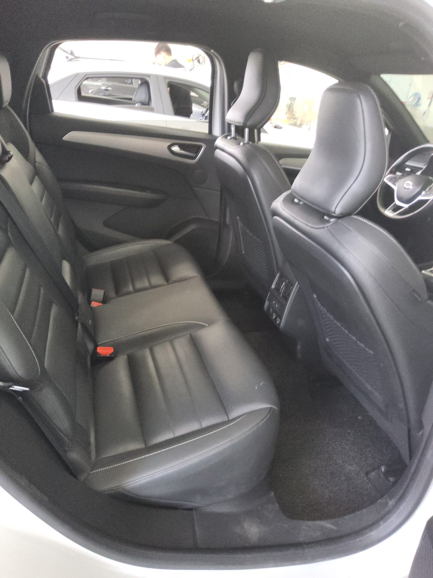 Renault Xm3 2023 — صورة 6