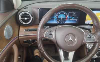 مرسيدس بنز E Class (5Th Gen) E300 4Matic إكسكلوسيف 2018 4MATIC إكسكلوسيف