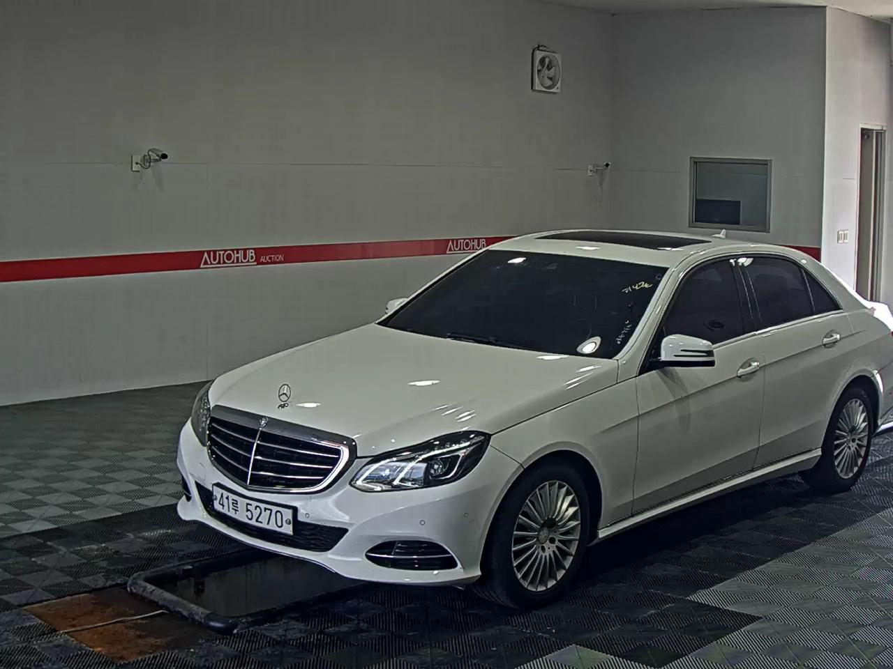 2014 - mercedes-benz e200