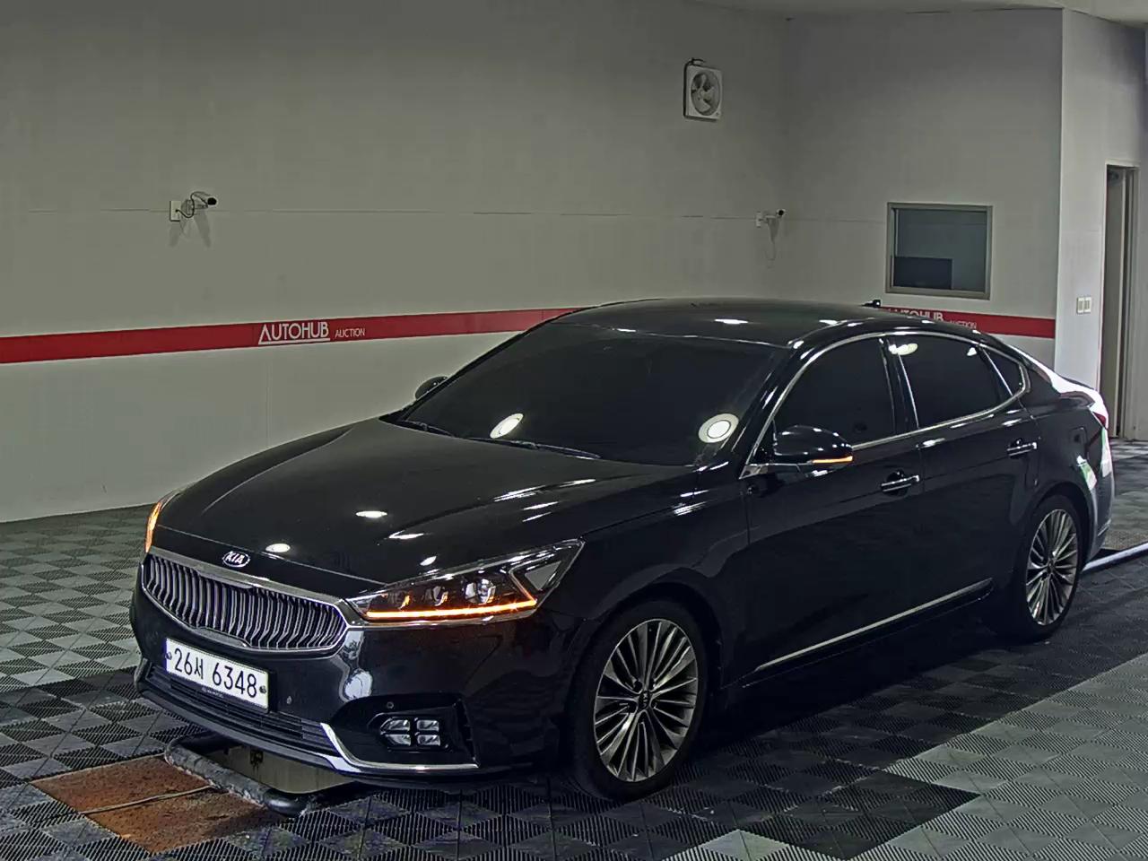 2017 - kia k7