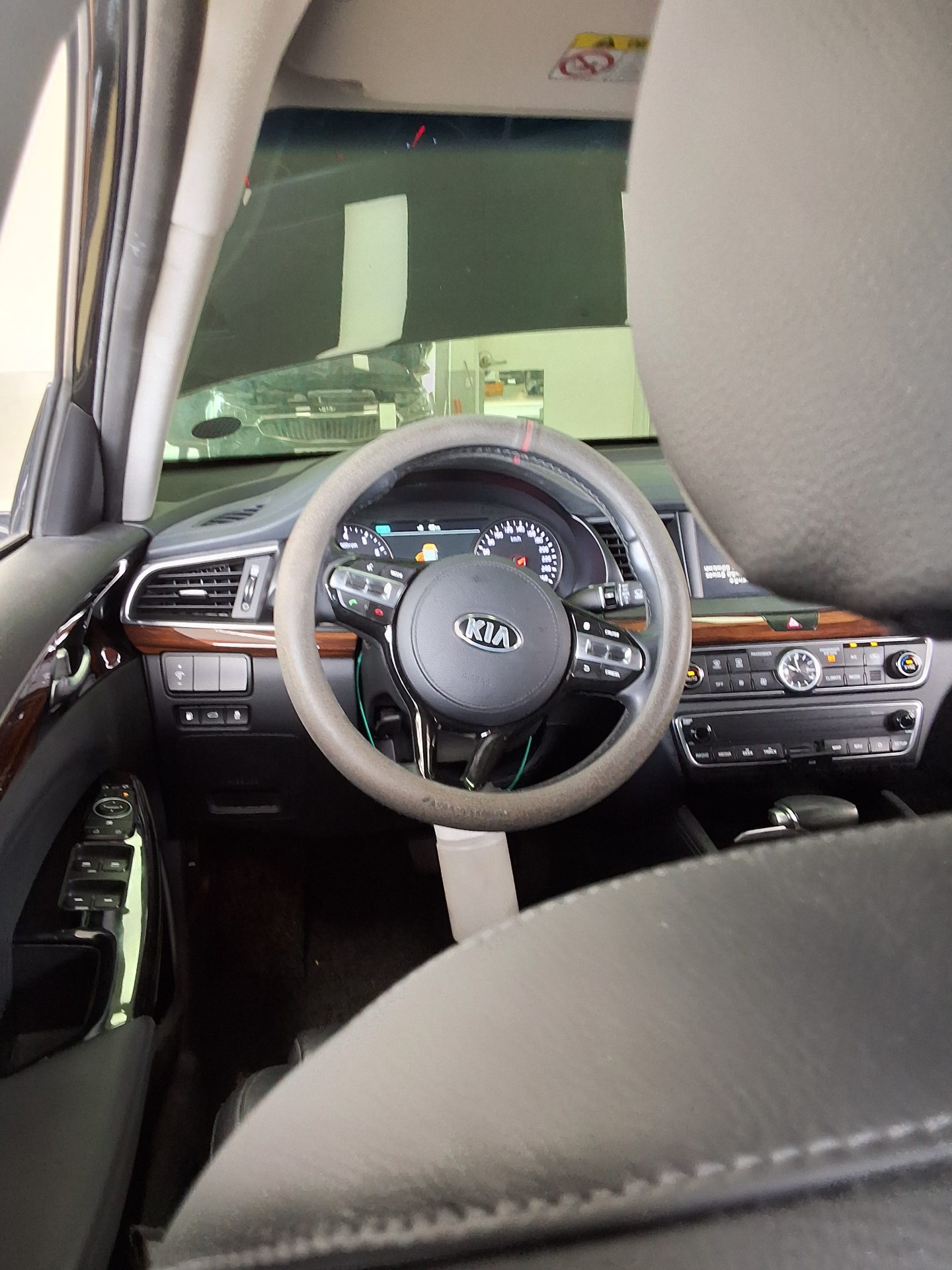 2017 - kia k7
