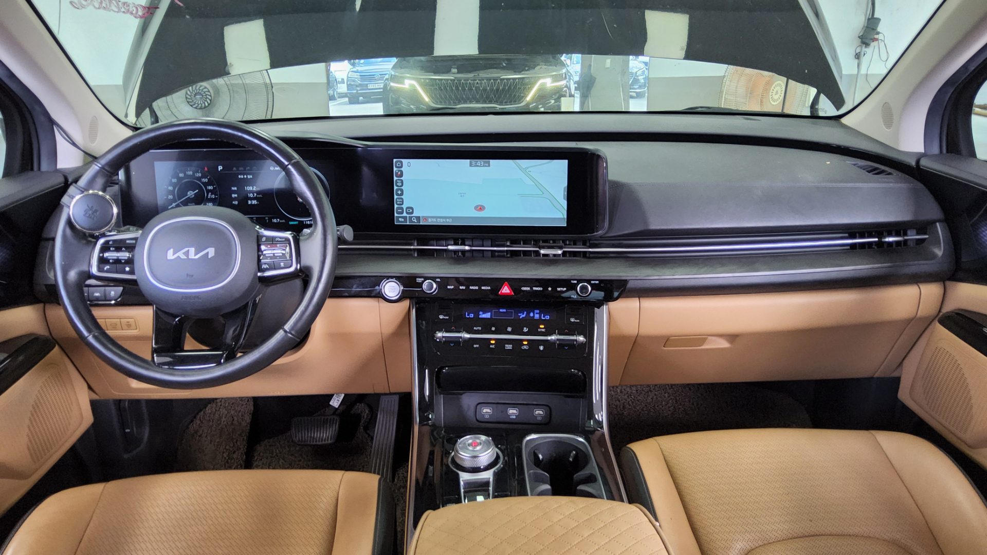 2022 - kia carnival