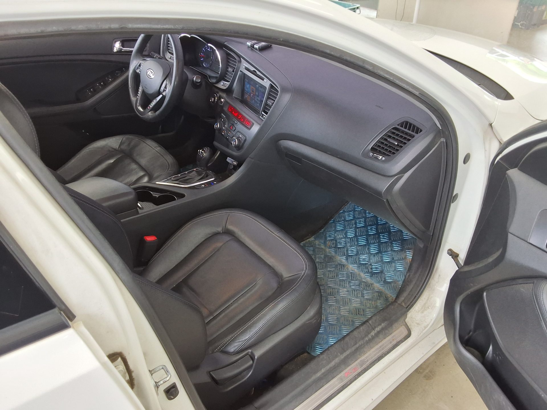 2012 - kia k5