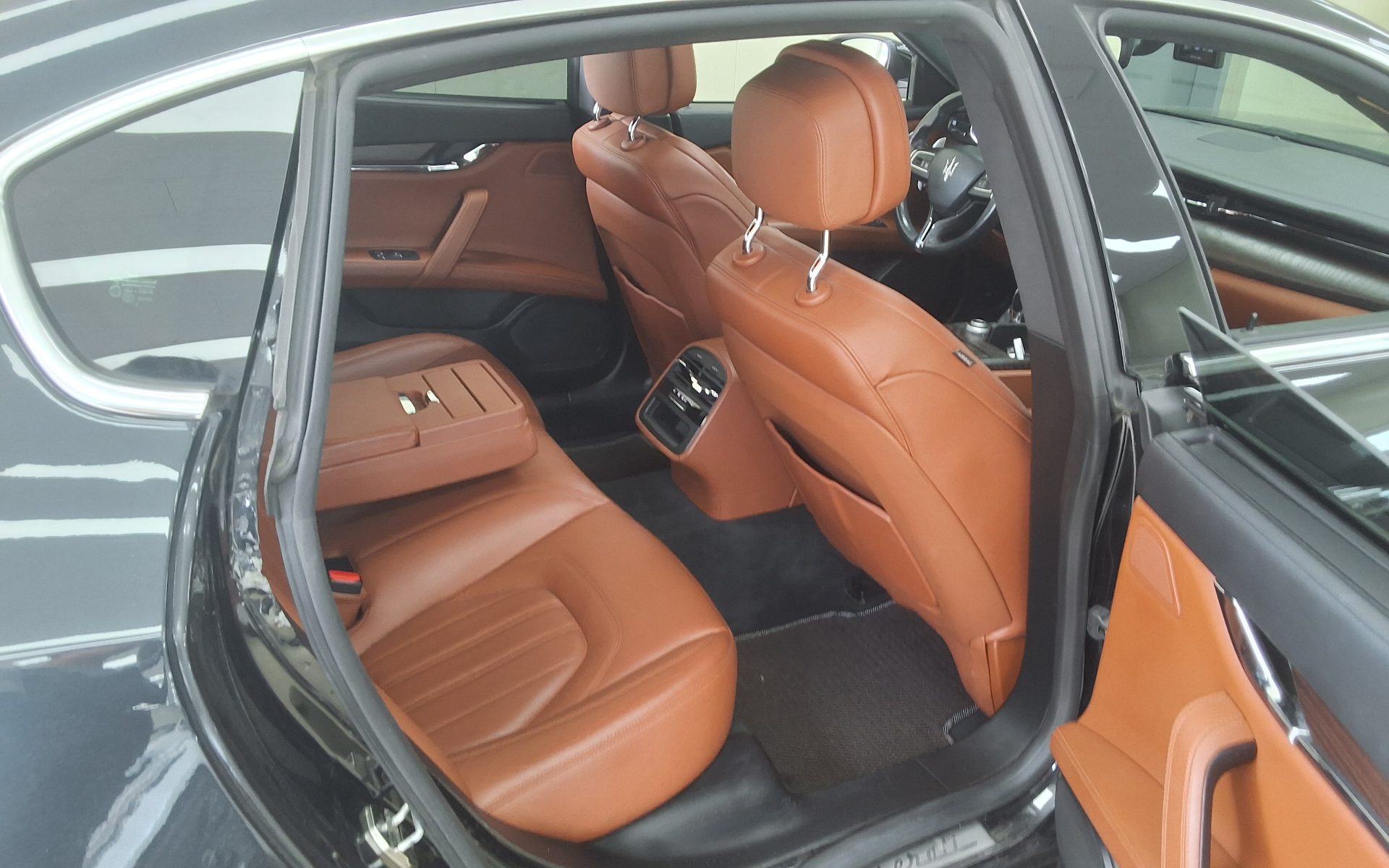 2017 - maserati quattroporte
