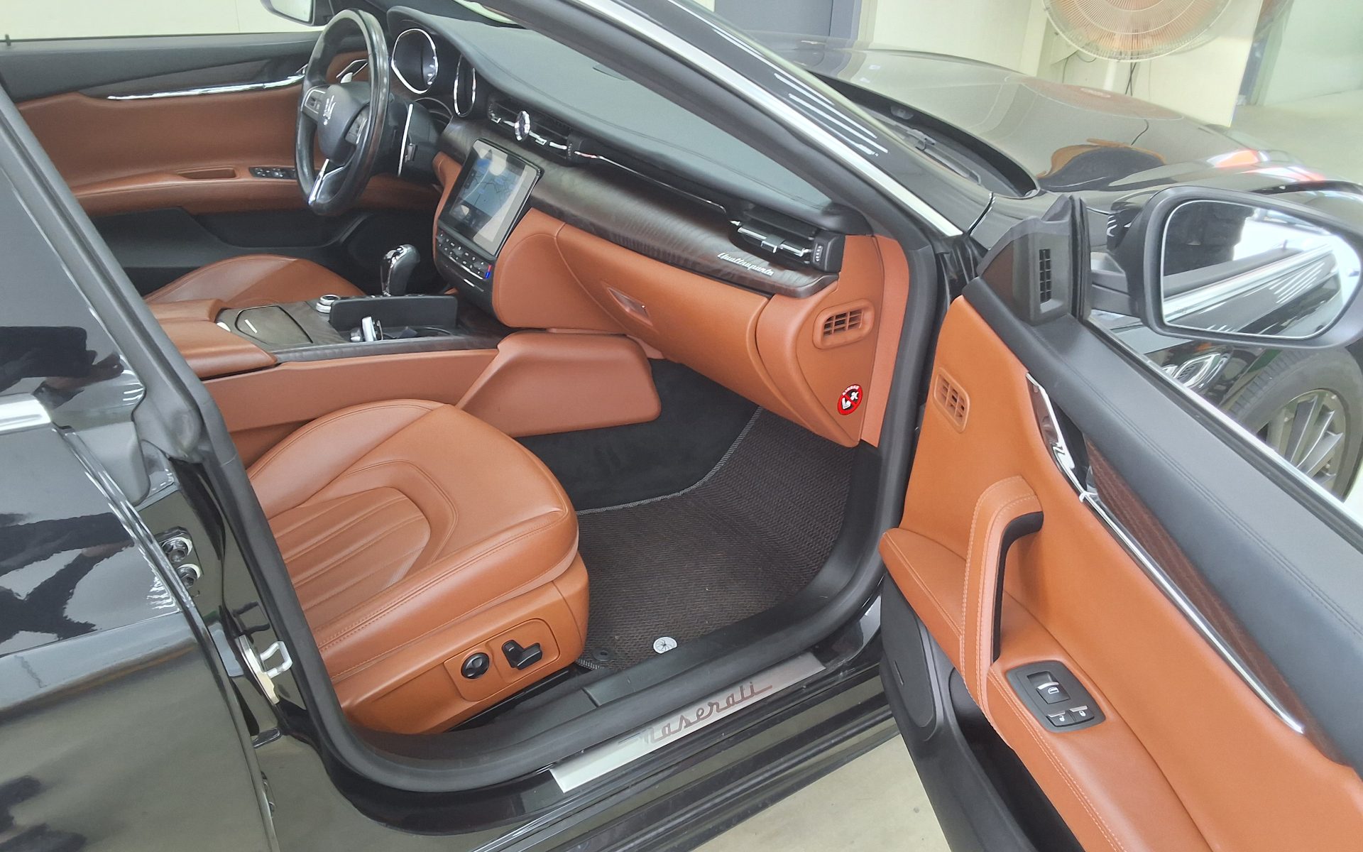 2017 - maserati quattroporte