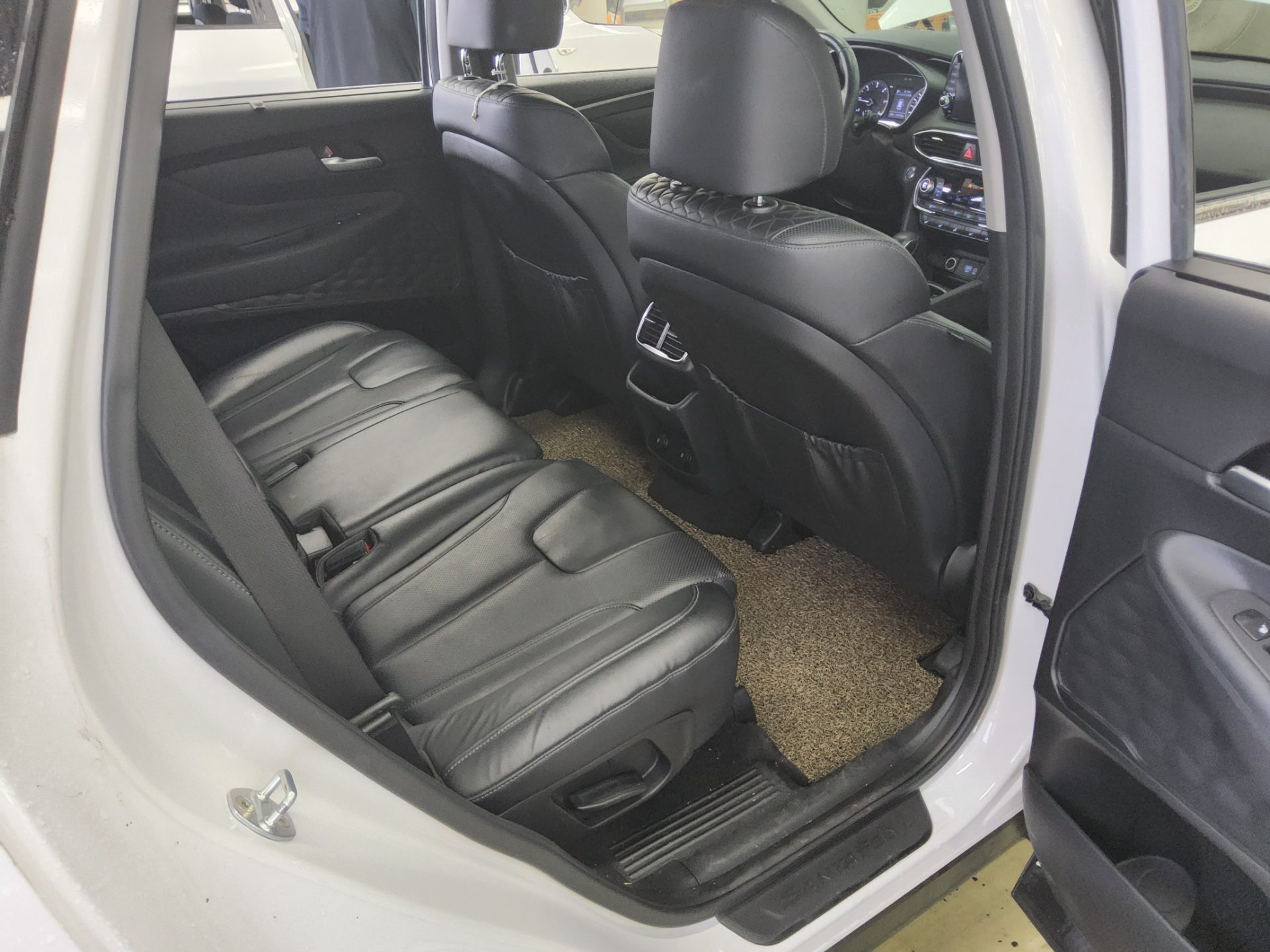 2019 - hyundai santa fe