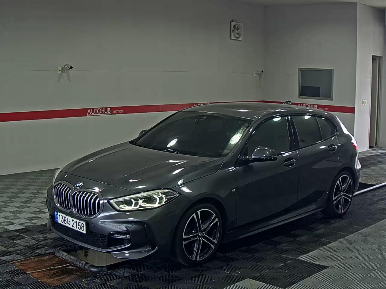 2022 - bmw 1 series
