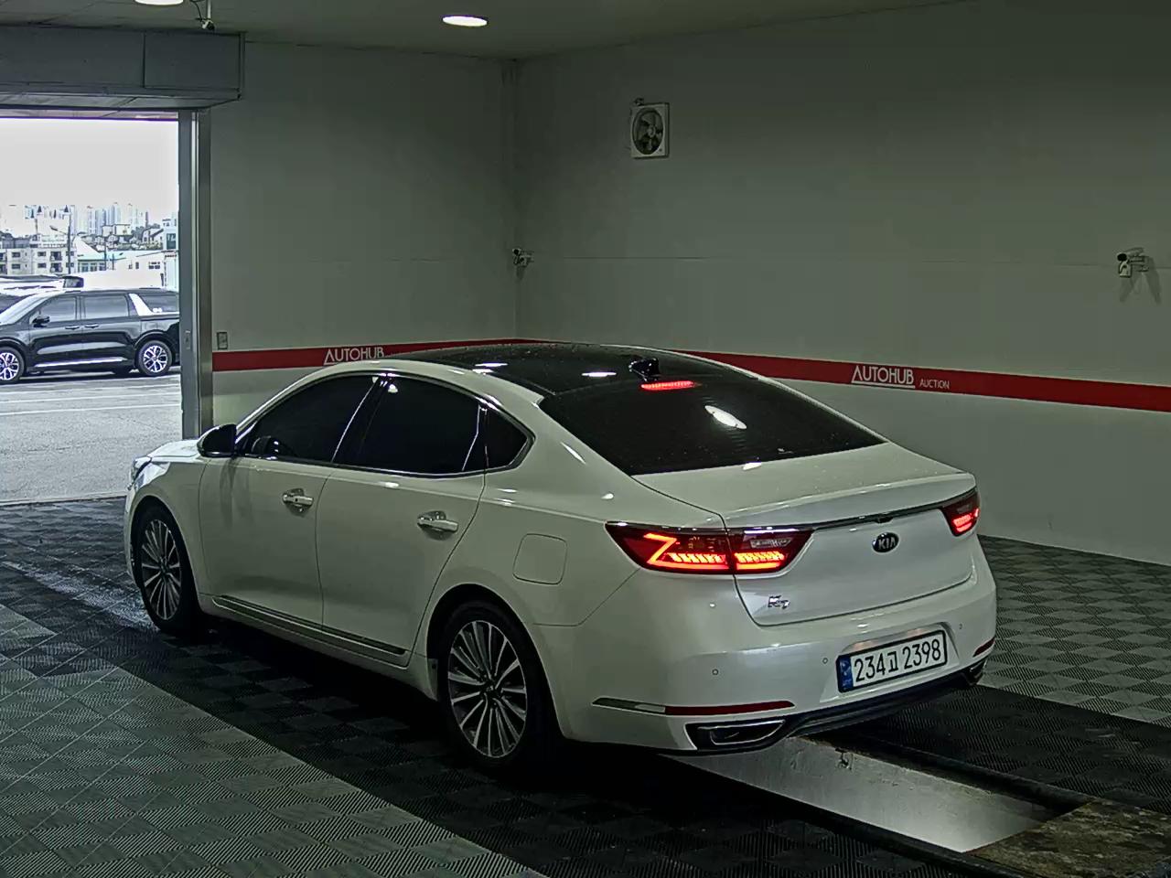 2018 - kia k7