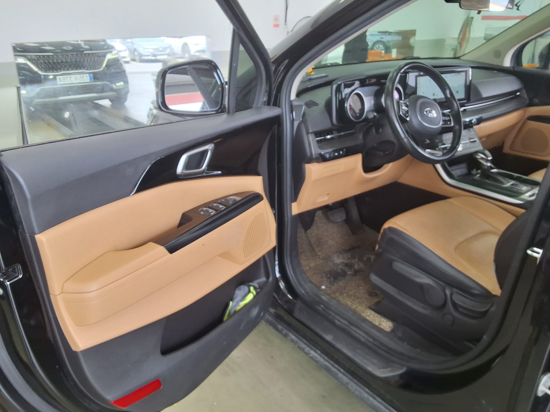 2021 - kia carnival