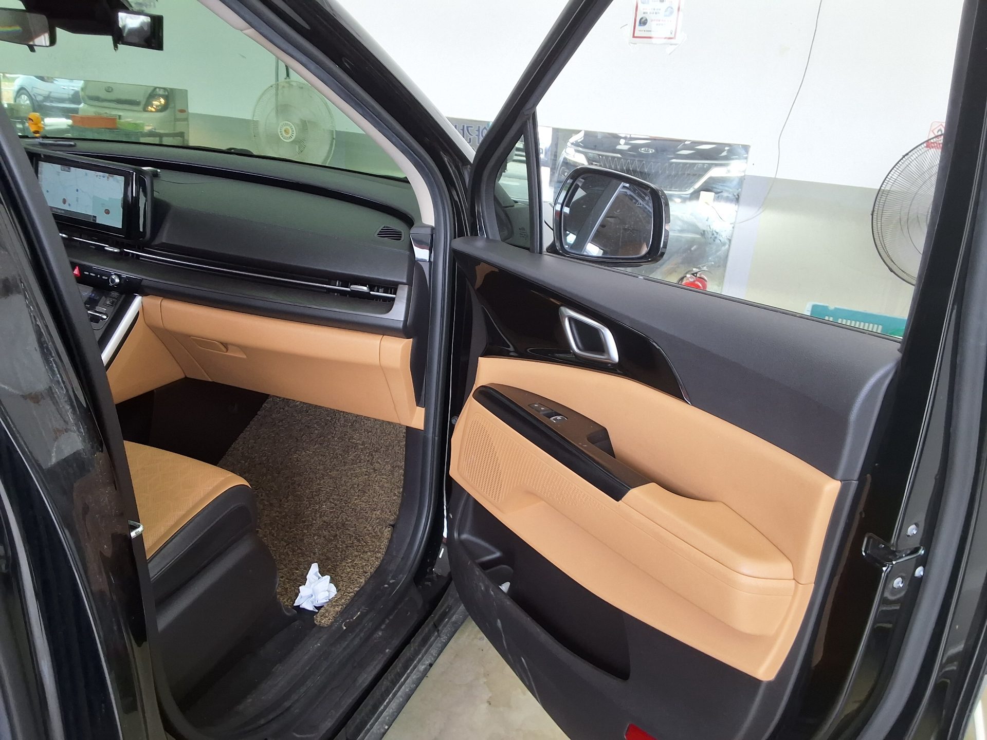 2021 - kia carnival