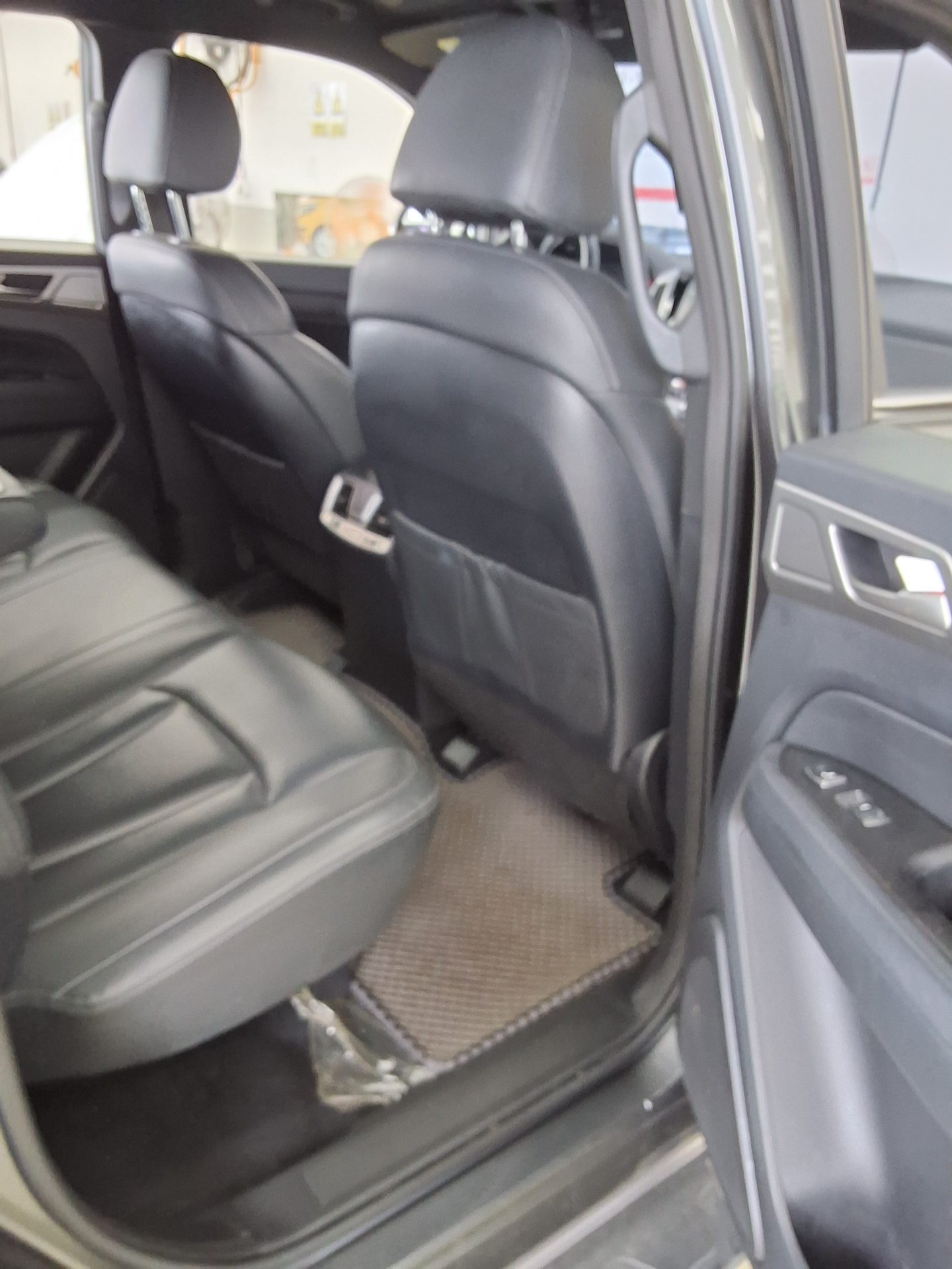 2019 - ssangyong rexton