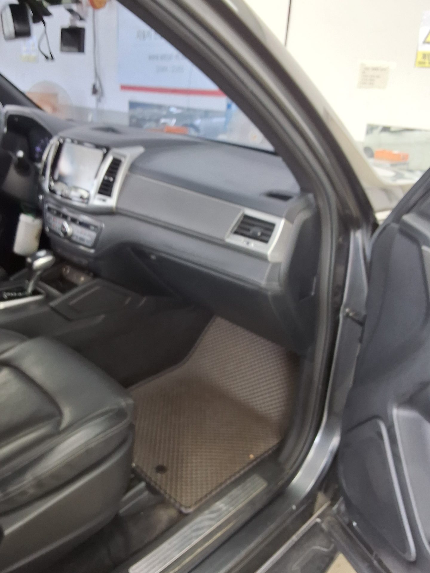 2019 - ssangyong rexton
