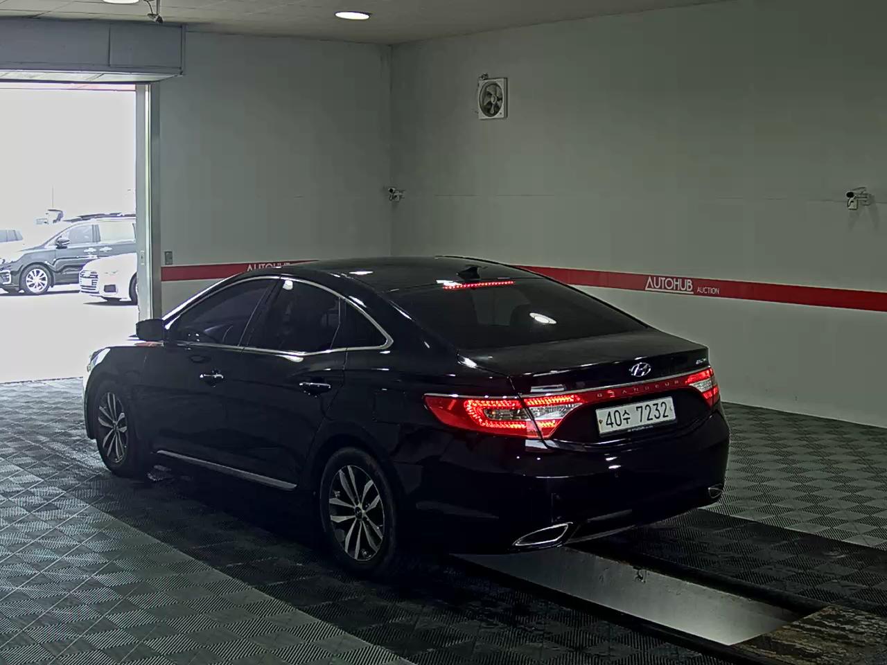 2012 - hyundai grandeur
