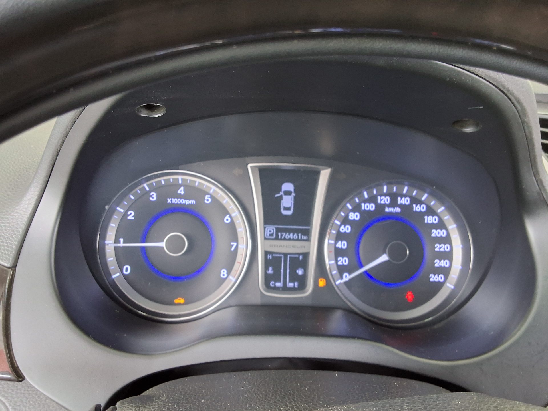 2012 - hyundai grandeur