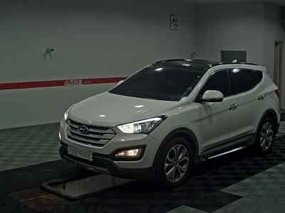 HYUNDAI SANTA FE (DM)