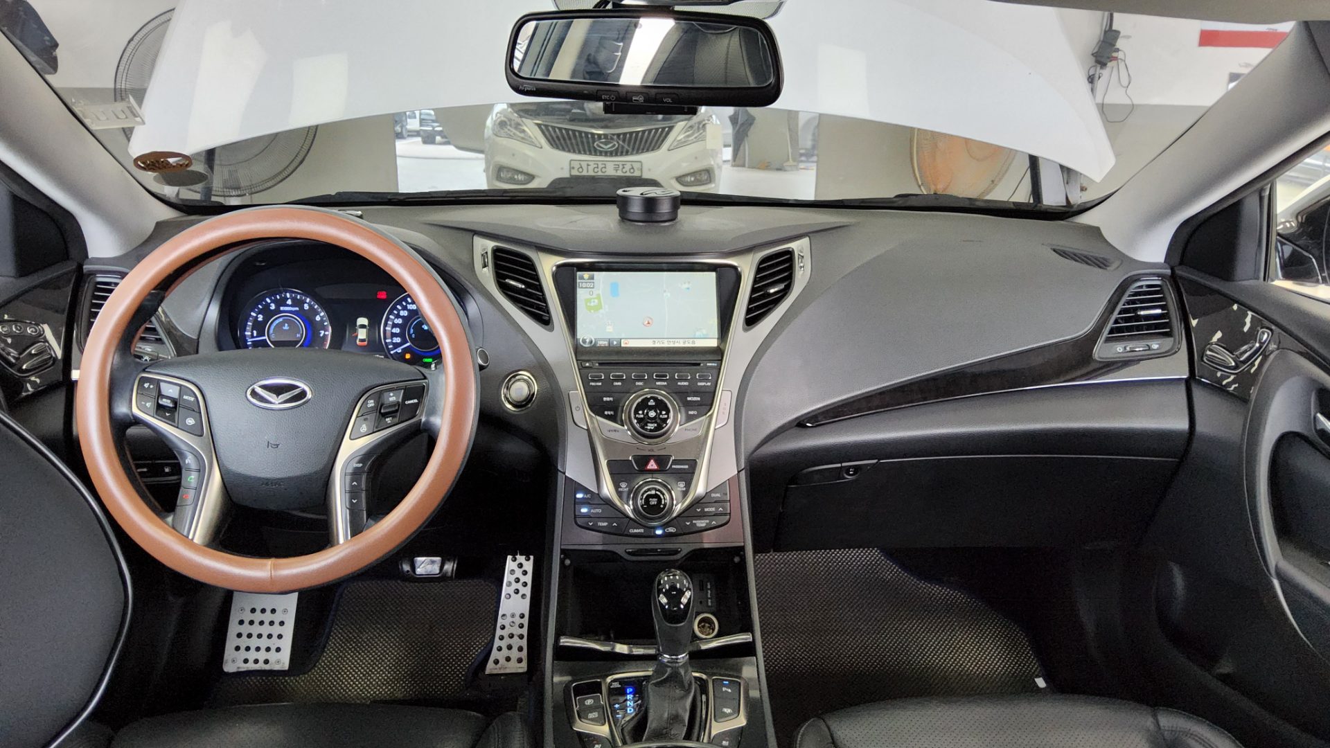 2013 - hyundai grandeur