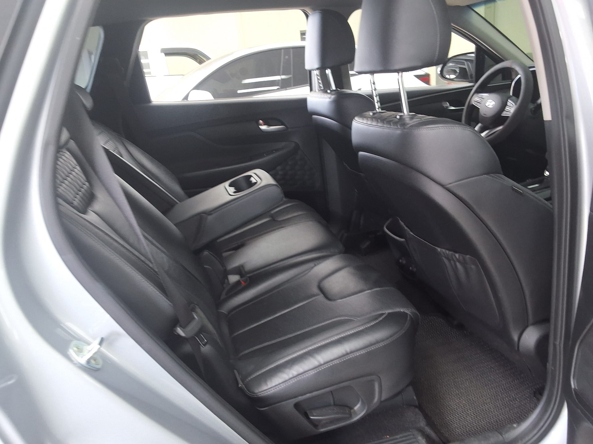 2019 - hyundai santa fe