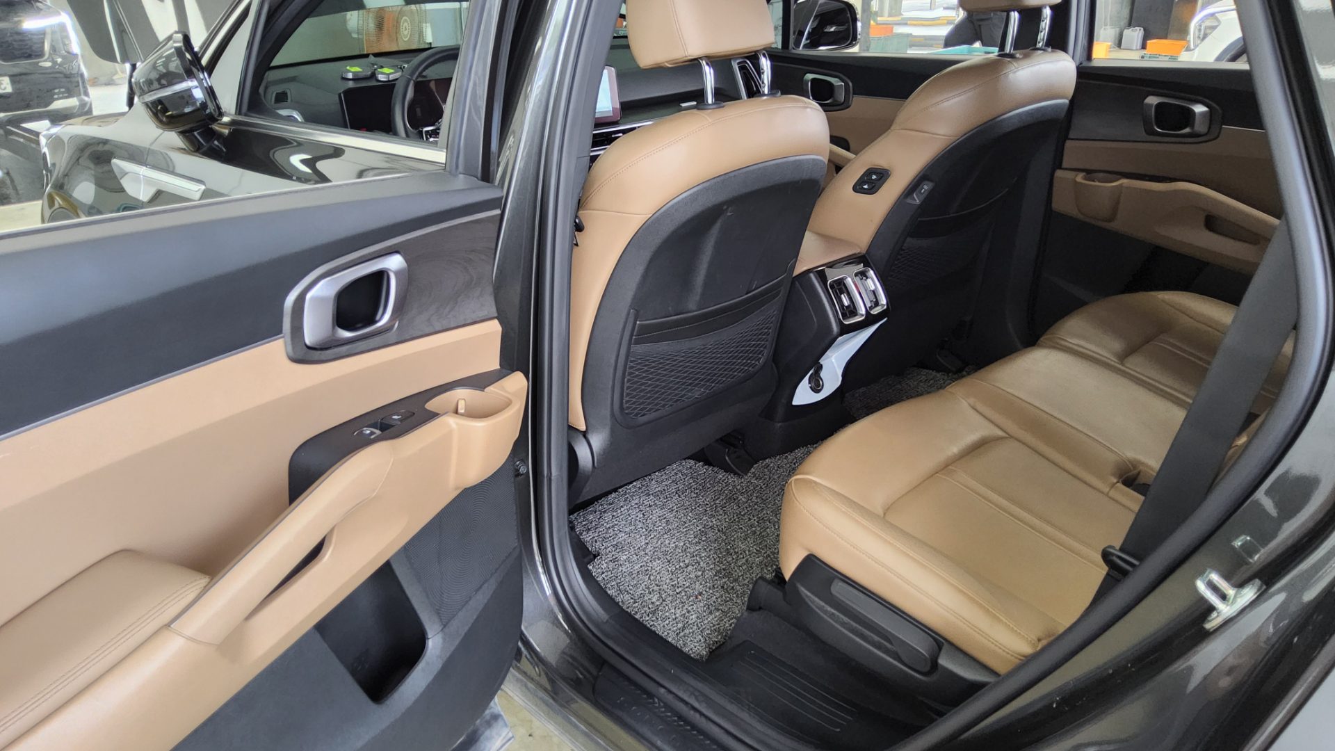 2024 - kia sorento