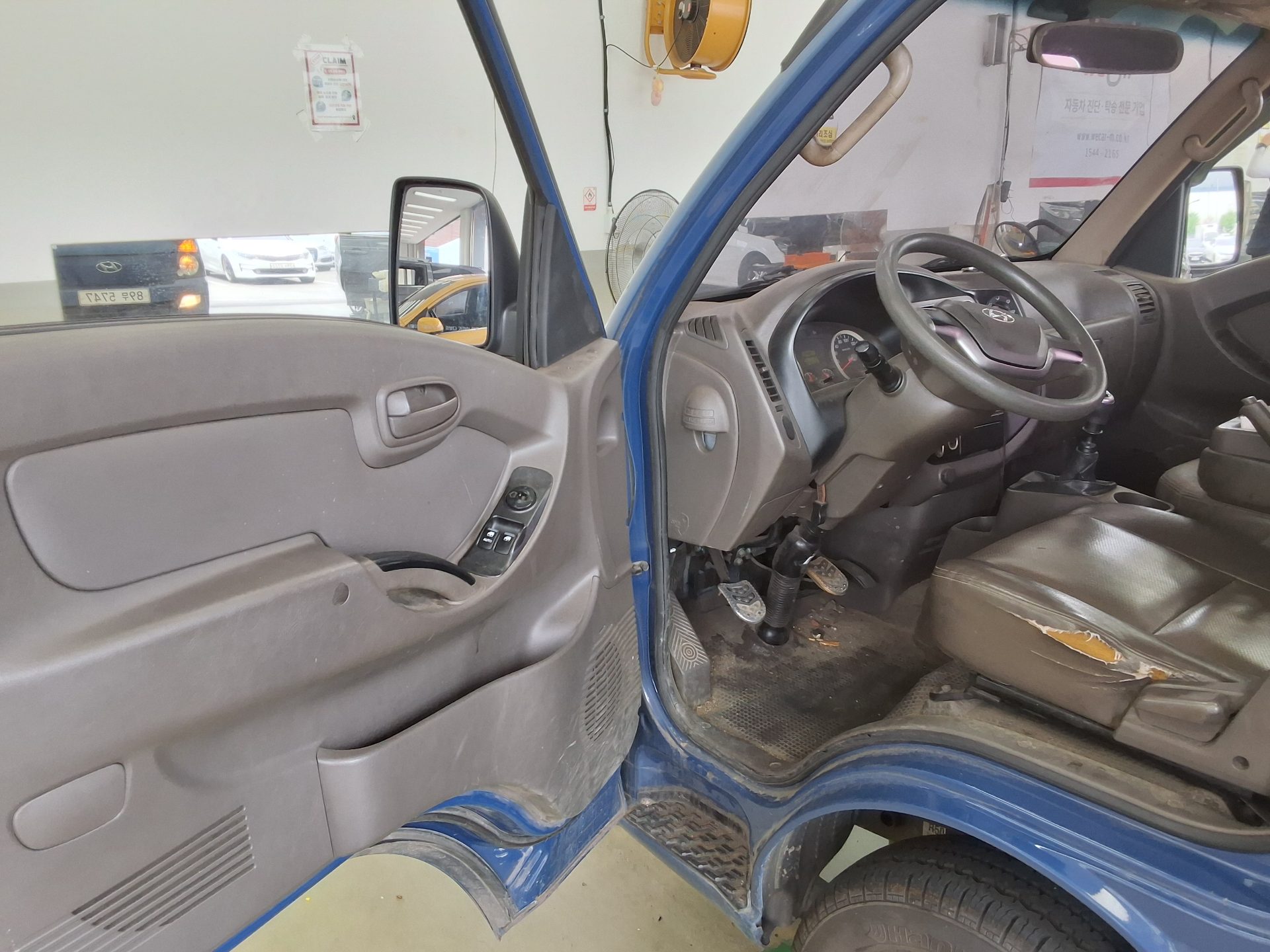 2013 - hyundai porter