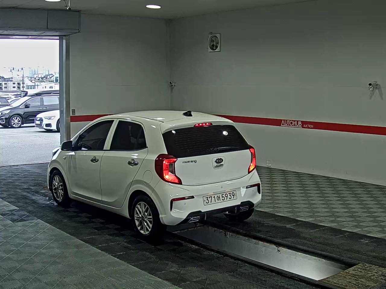 2021 - kia morning