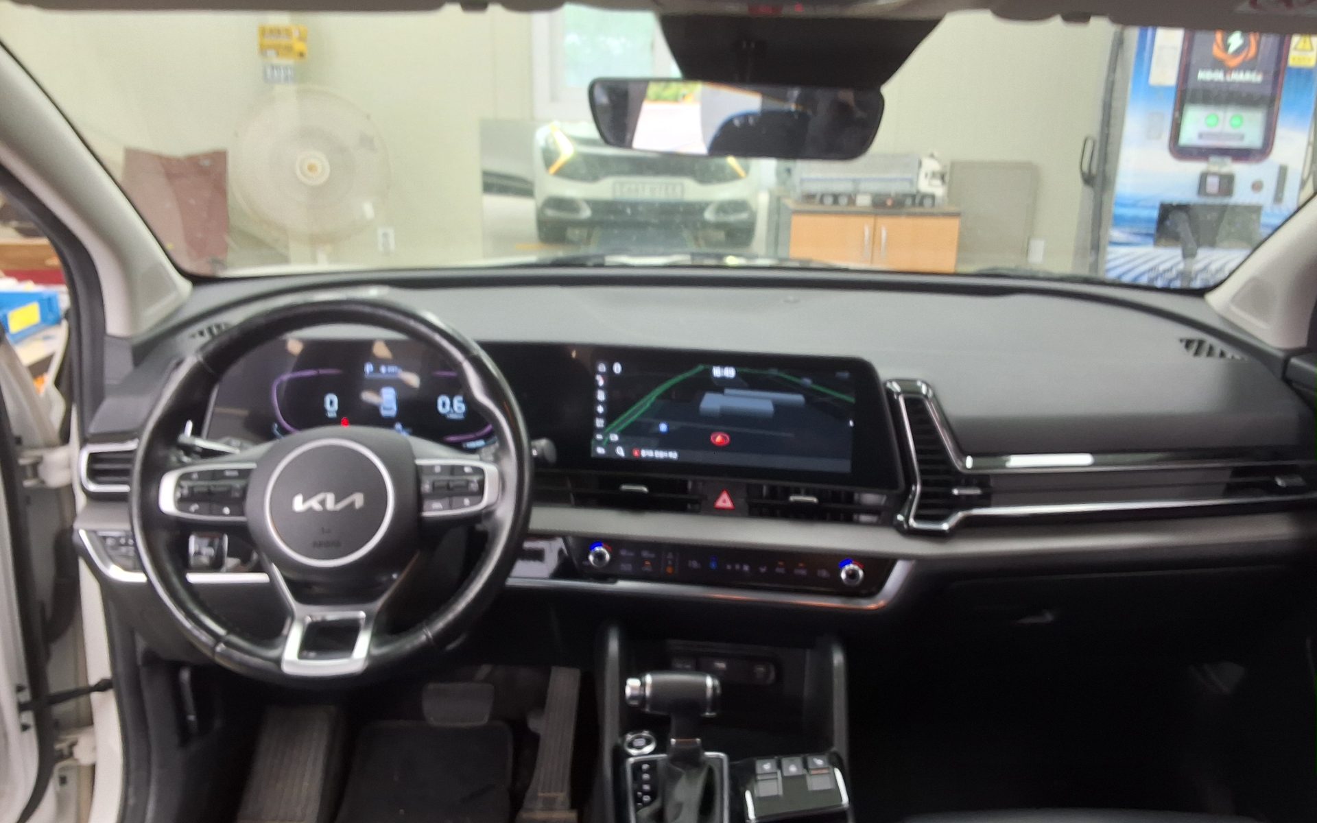 2022 - kia sportage